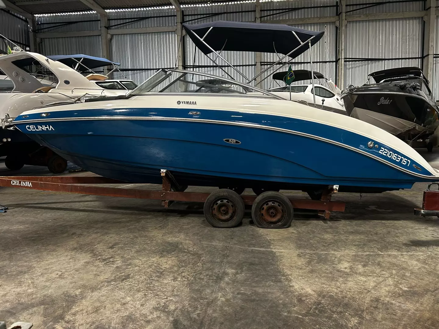 JET BOAT YAMAHA 2012
