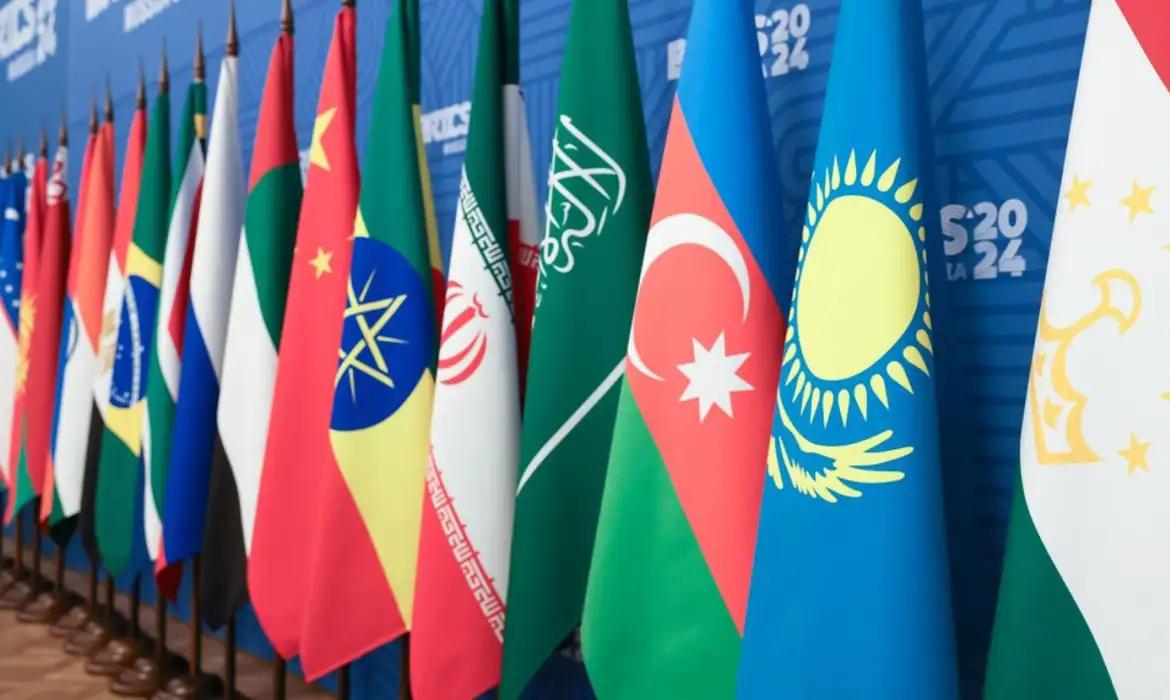 Cúpula de chefes de Estado do Brics, Brasil, Rússia, Índia, China, África do Sul, Arábia Saudita, Egito, Etiópia, Emirados Árabes Unidos e Irã será em julho no Rio