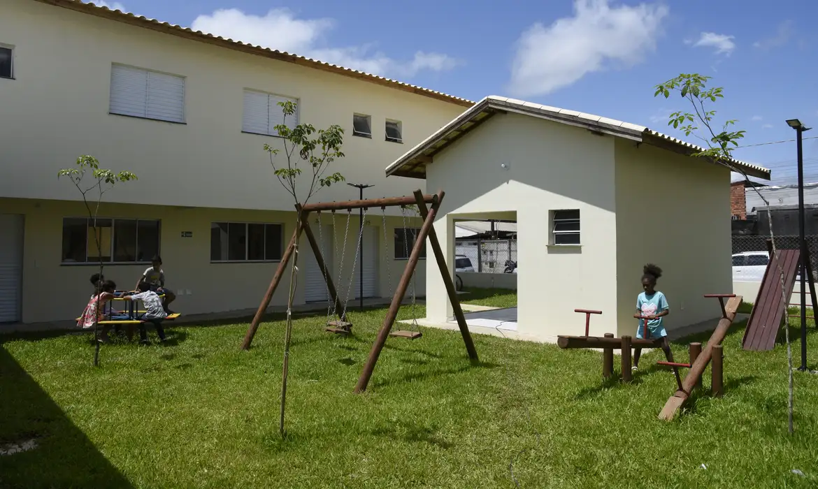 Governo autoriza mais 1,4 mil moradias do Minha Casa Minha Vida que vão atender cerca de 5 mil famílias