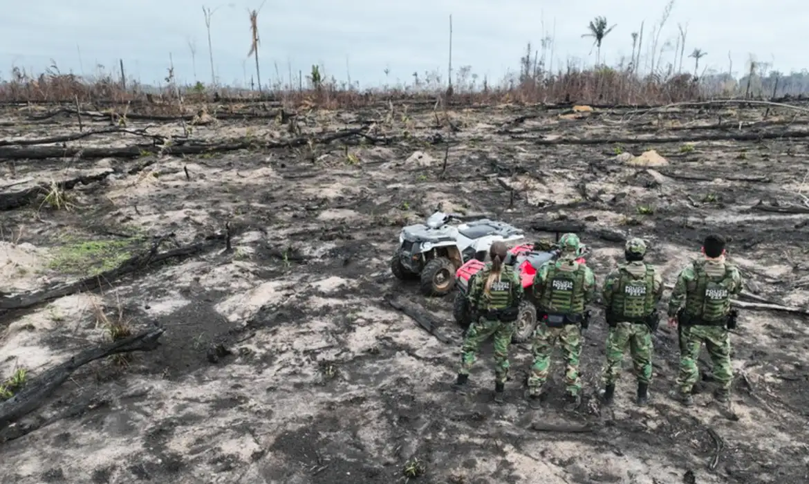 AGU cobra R$ 76 milhões de desmatadores em cinco biomas onde passaram a ´´boiada`` no governo passado