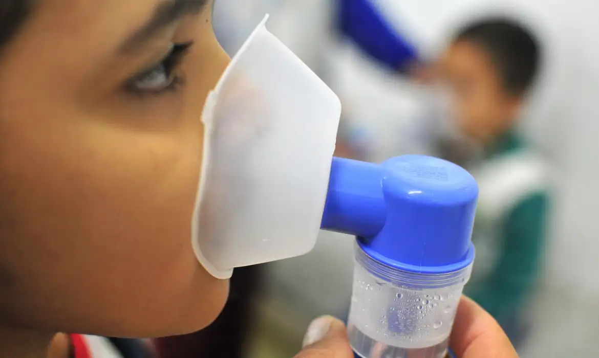 Alerta Fiocruz: 72,5% dos óbitos por SRAG estão relacionados à influenza A com maior incidência em crianças pequenas e em idosos
