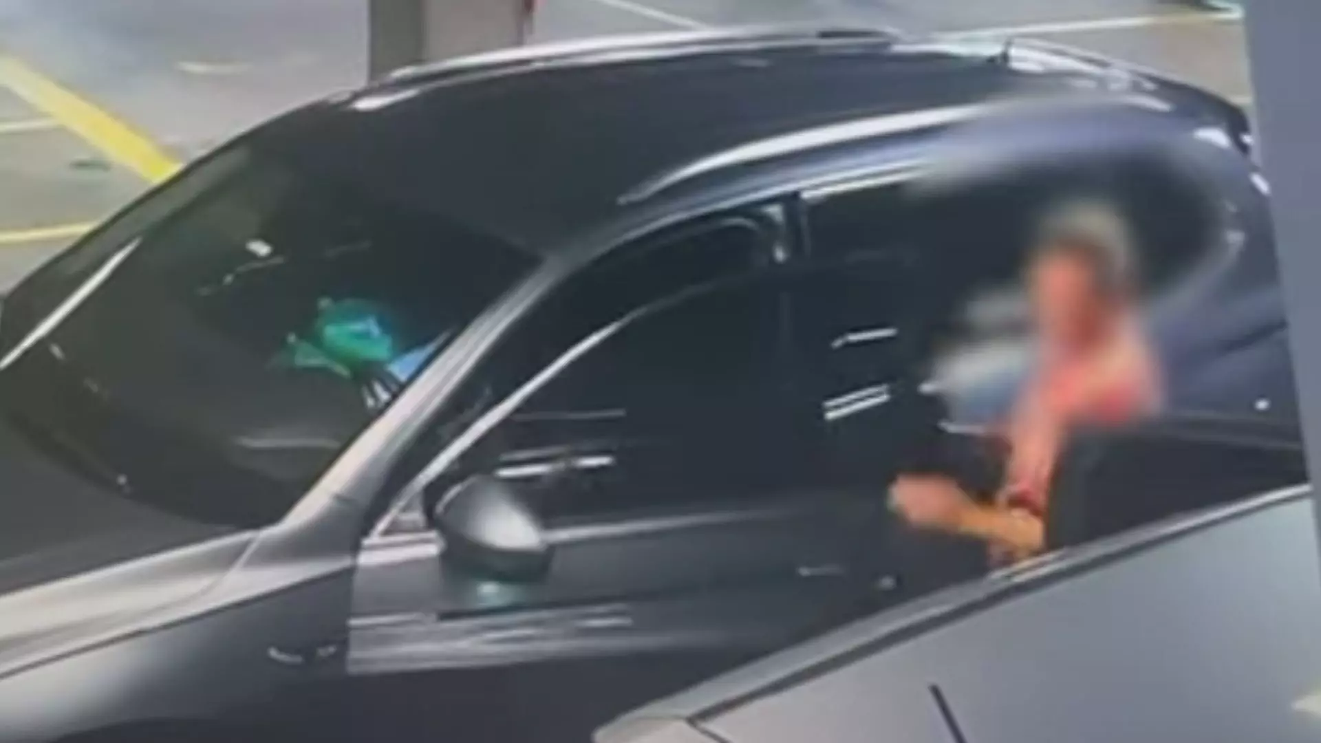 Mulher é sequestrada em estacionamento em São Paulo e PM mata um suspeito
