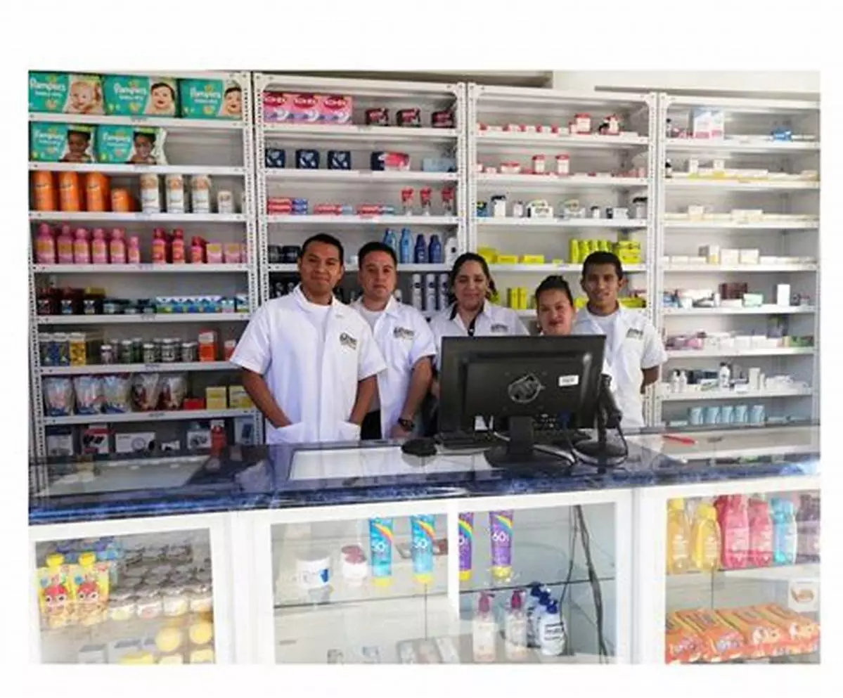 Conselho permite que farmacêuticos prescrevam medicamentos; entidades médicas apontam ilegalidade