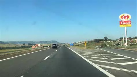Homem morre após ser atropelado em rodovia de Bofete(SP)