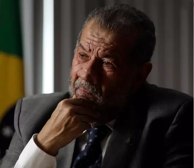 Crise no INSS: Lupi na Berlinda e PDT ameaça romper com o governo Lula