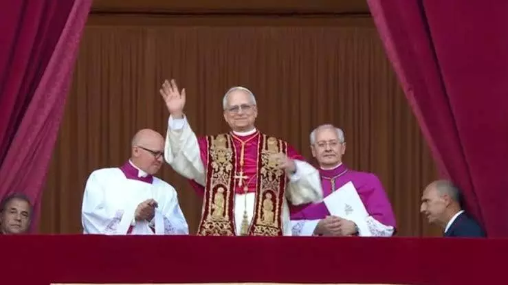 Robert Francis Prevost é eleito Papa Leão XIV e se torna o 267º pontífice da Igreja Católica