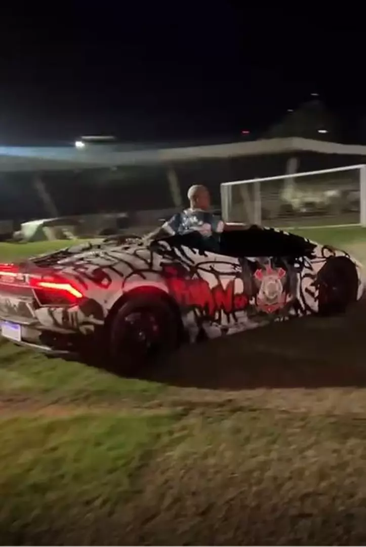 MC Ryan SP é detido em Piracicaba após dar “cavalos de pau” em gramado de estádio