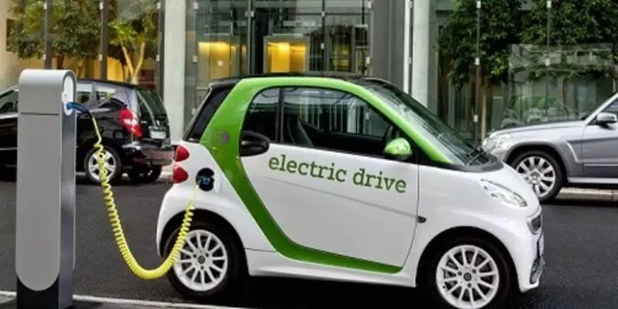 Demanda por carros elétricos na UE desmatará 14 mil hectares no Brasil por mês
