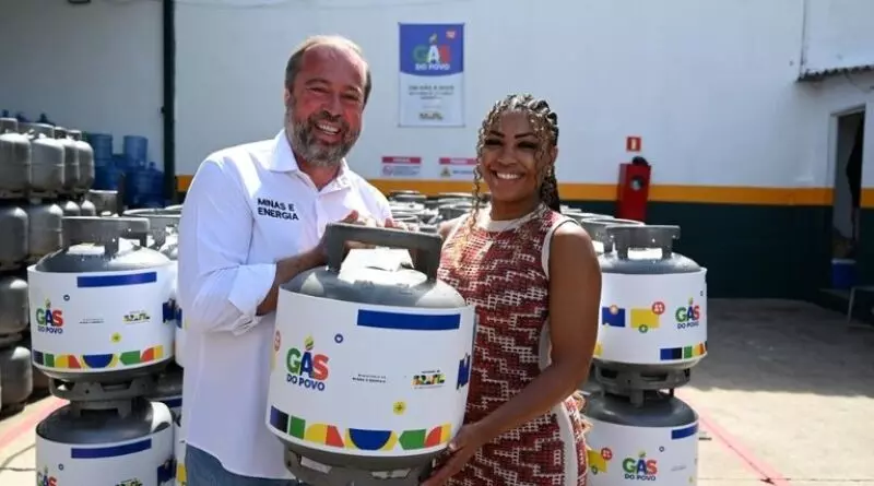 Governo do Brasil inicia recarga gratuita de botijão para 1 milhão de famílias