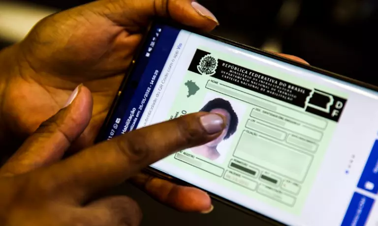 Governo oficializa novas regras para obtenção de CNH