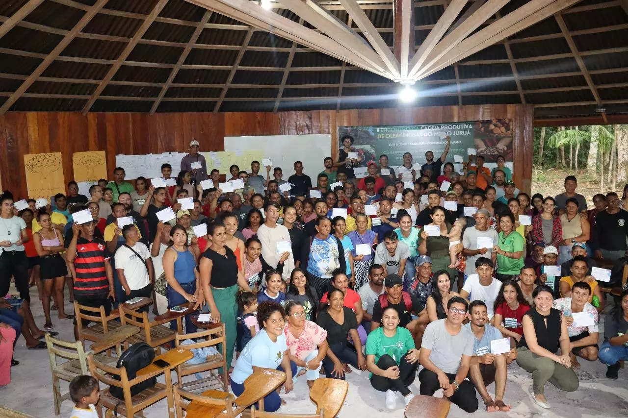 Evento debate fortalecimento da Cadeia Produtiva de Oleaginosas do Médio Juruá