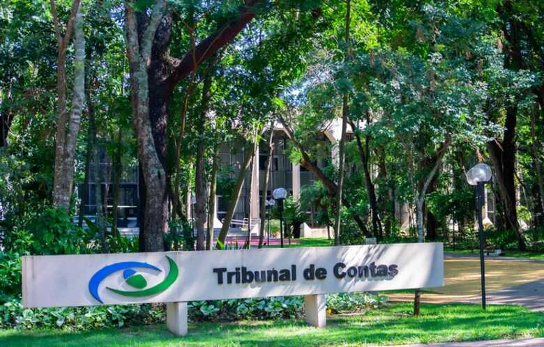 Ex-prefeito de Água Clara é multado pelo TCE-MS devido a irregularidades em licitação