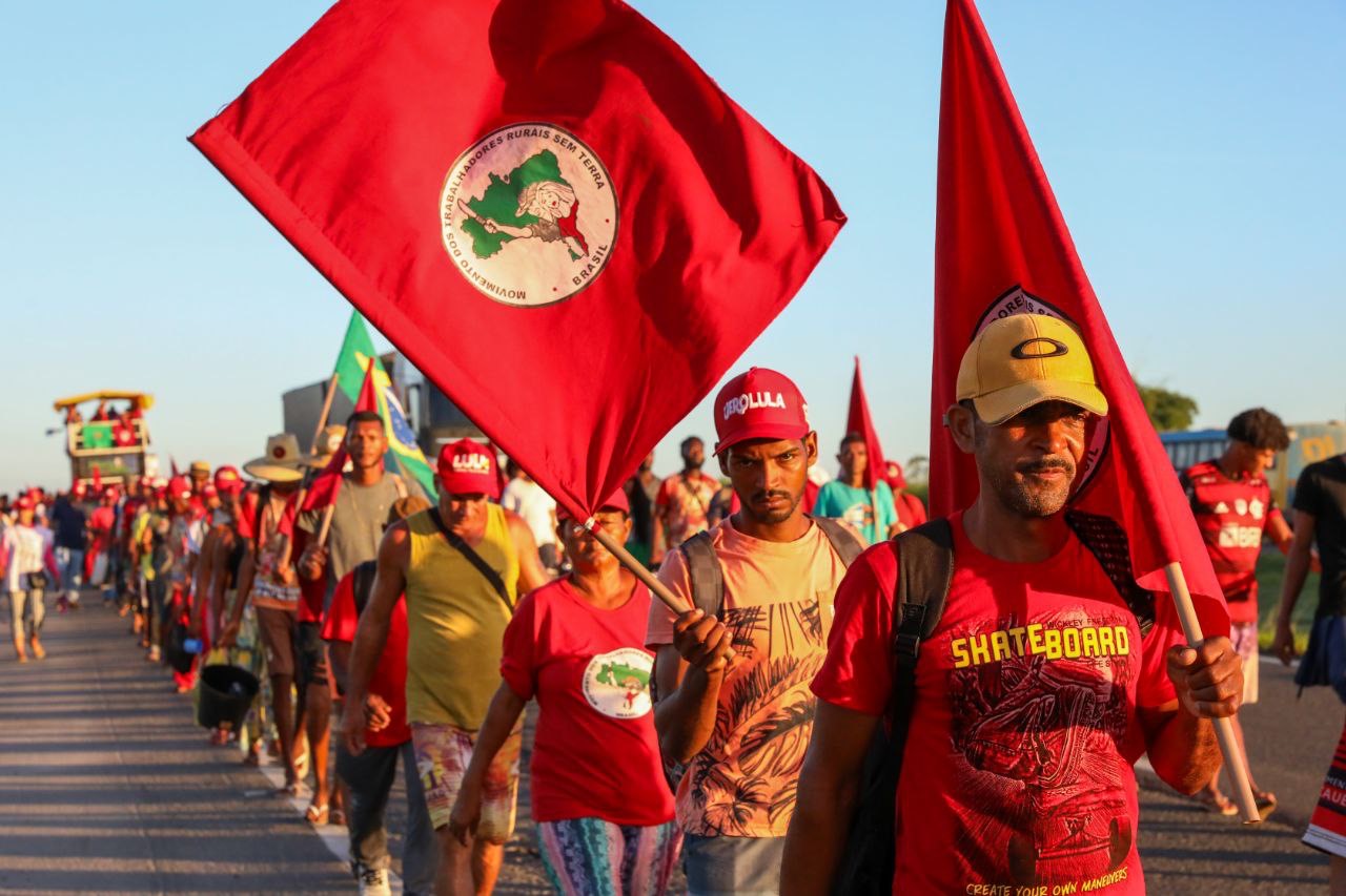 MST: ‘Lula, cadê a Reforma Agrária?’