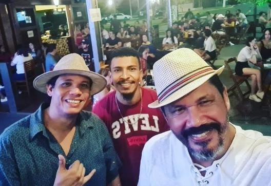 Banda Caballeros e a atração do Bocha Pizza Bar neste sábado