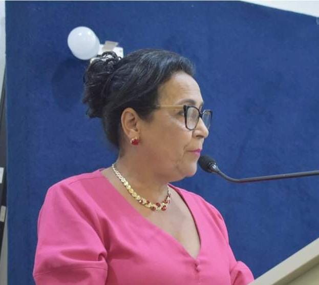 Edervânia Malta quer programa permanente de reforço escolar