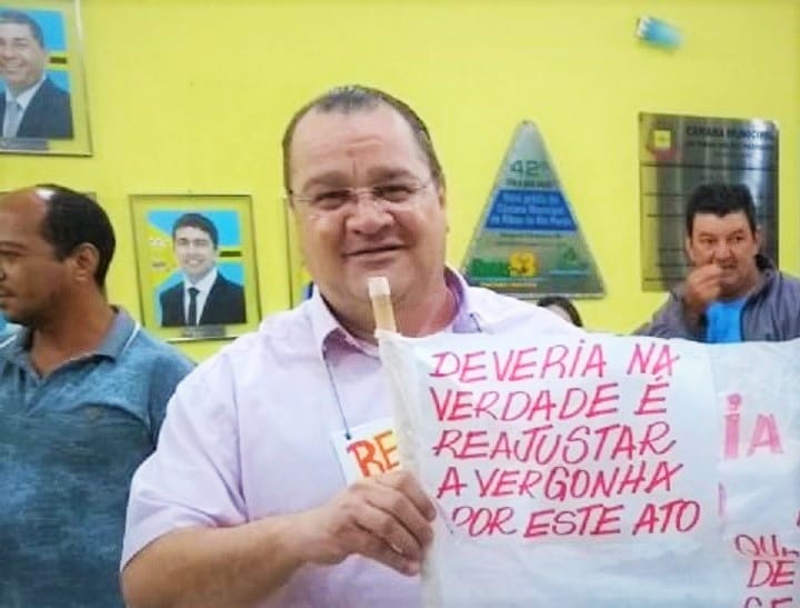 Acusado de abuso midiático em 2020, João Alfredo perdeu reeleição com abuso de gastos