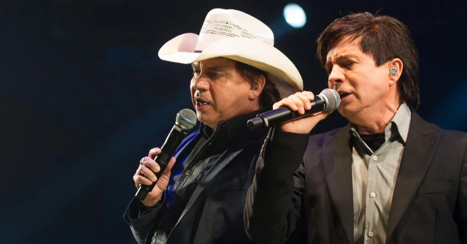 Suzano presenteia Ribas com show da dupla Chitãozinho e Xororó