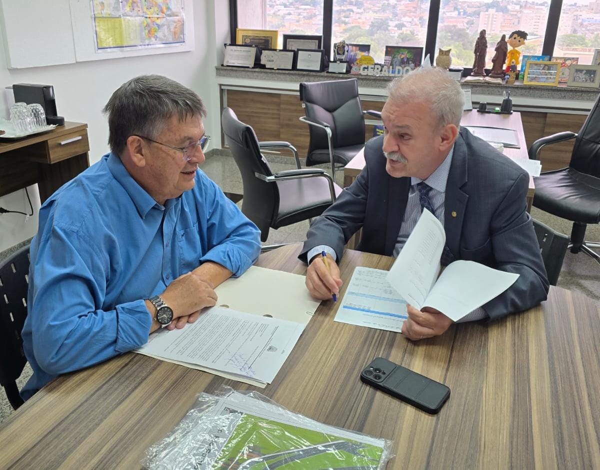 Roberson se encontra com Geraldo Resende e encaminha projetos na área da saúde