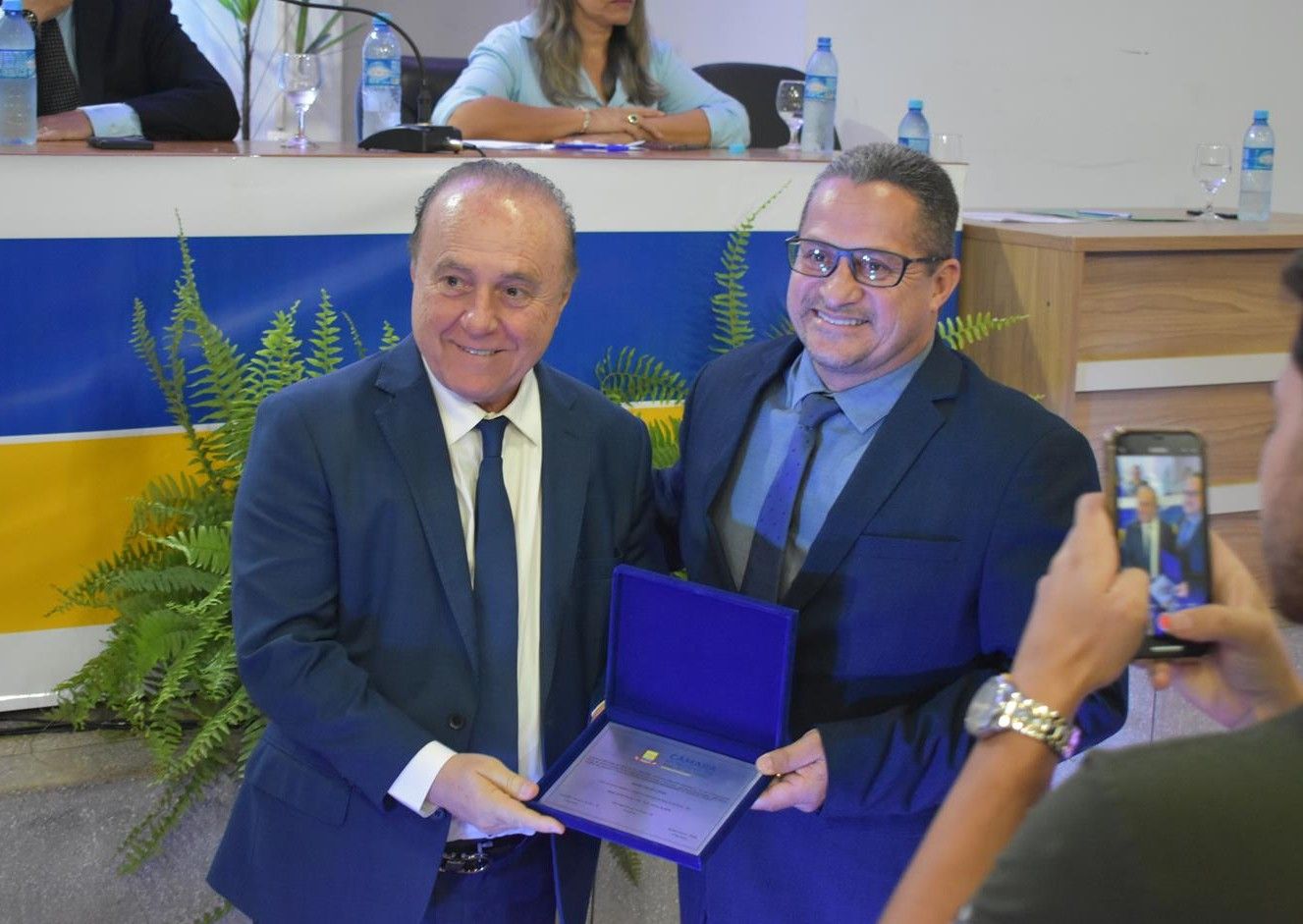 Mário Celso é homenageado e comparado ao Barão de Mauá de Ribas do Rio Pardo