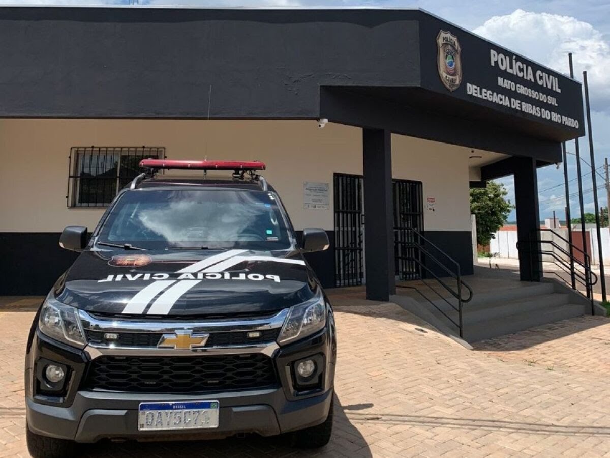 Na casa de 'conhecidos', foragido por estuprar enteada deficiente é preso em Ribas do Rio Pardo