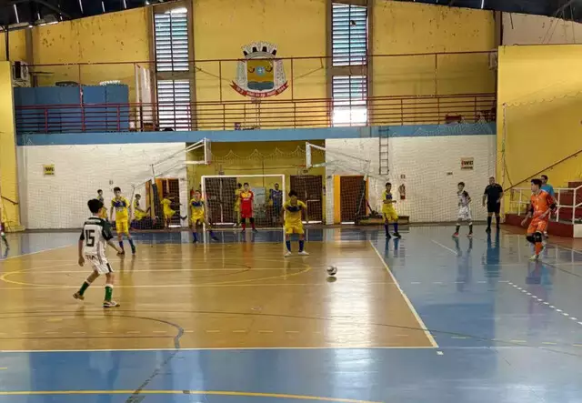 Show de goleadas marca fim de semana na 10ª Copa Pelezinho de Futsal