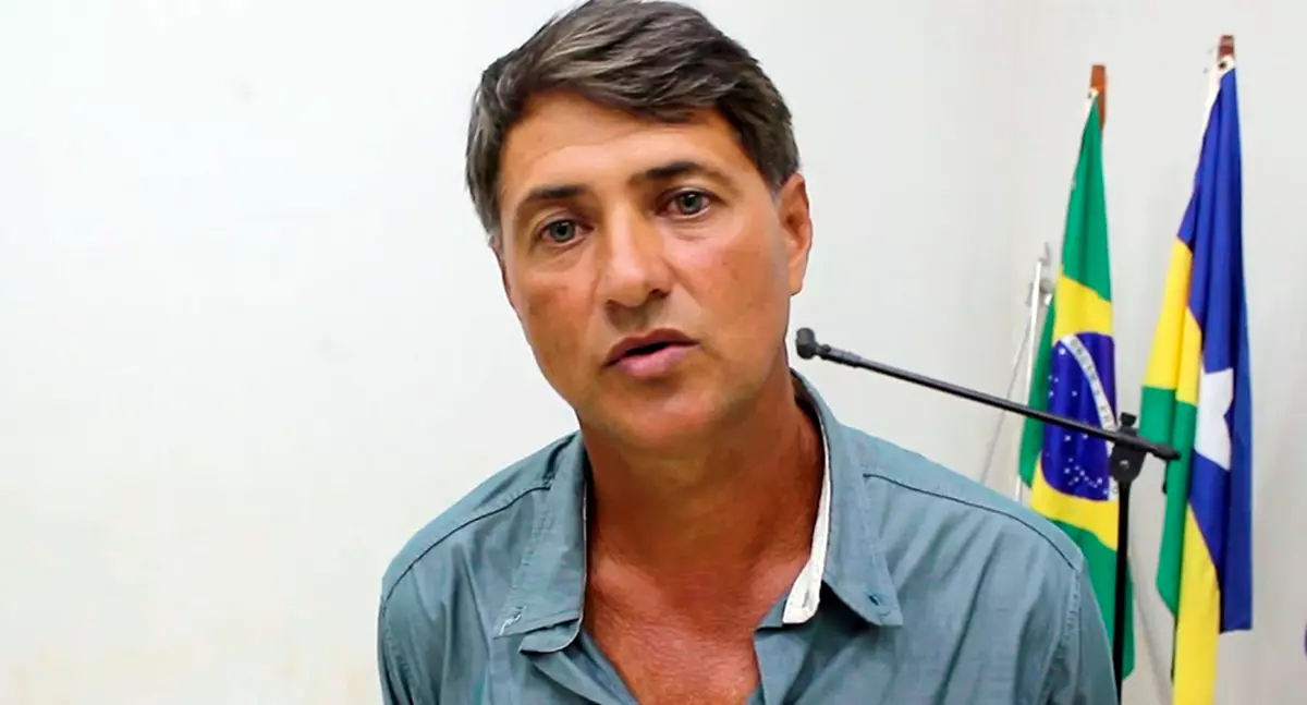 Ex-prefeito é executado dentro de caminhonete em Ariquemes