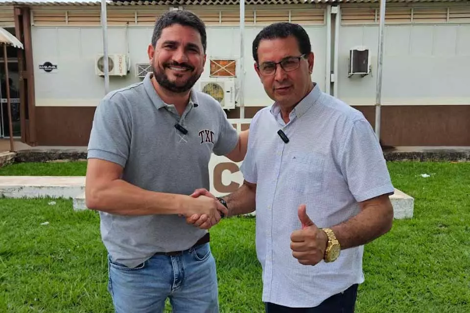 Prefeito destaca trabalho do deputado Jean Mendonça na execução de obras de iluminação pública no trecho da RO-383