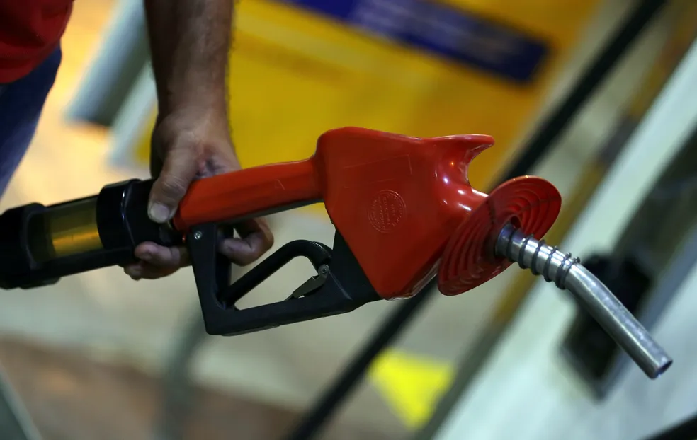 Petrobras anuncia aumento de preço da gasolina e do gás de cozinha Petrobras anuncia aumento de preço da gasolina e do gás de cozinha