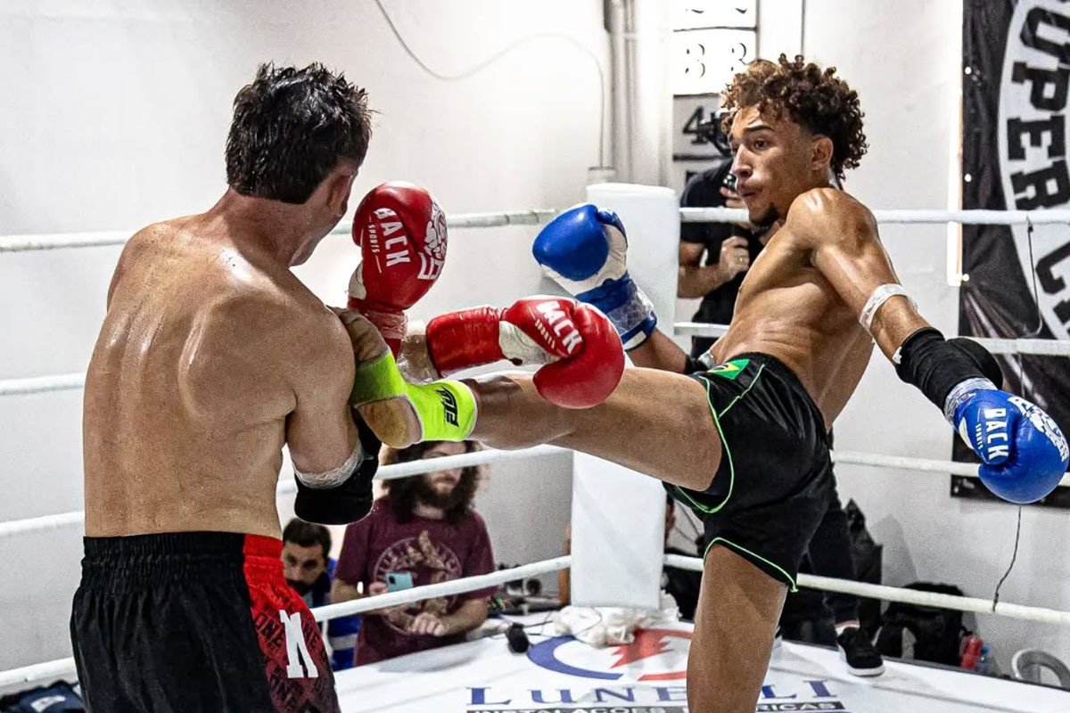 Jaraguá do Sul Sedia o Super Champ Boxing Stadium: A Principal Competição de Muay Thai de Santa Catarina.