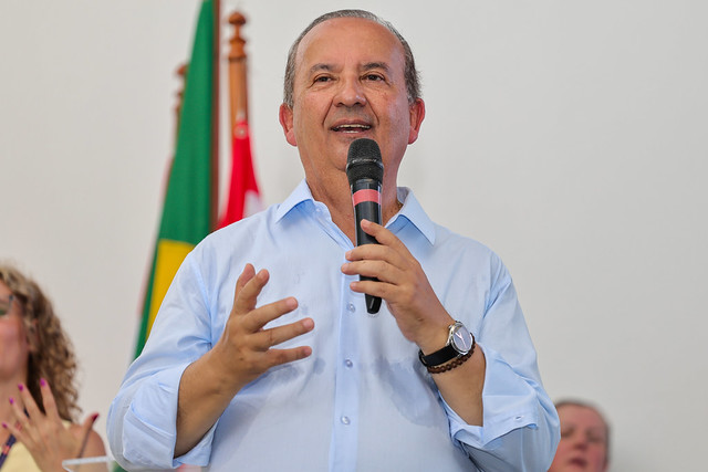 Governador de SC, Jorginho Mello, é acusado de racismo após fala sobre Pomerode