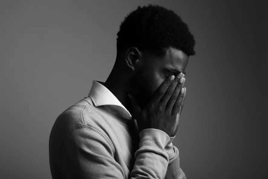 A cor da dor: quando ser negro no Brasil significa viver sob a sombra da violência