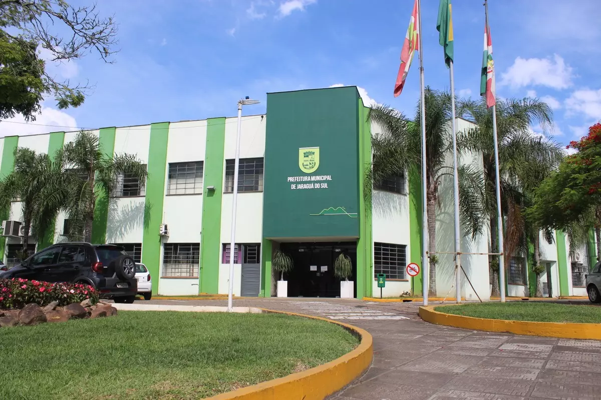 Jaraguá do Sul abre processo seletivo com diversas vagas na área da Educação