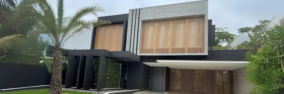 CASA DE LUXO