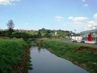 SAAE foi multado pela Cetesb por jogar esgoto in natura no Córrego do Gregório
