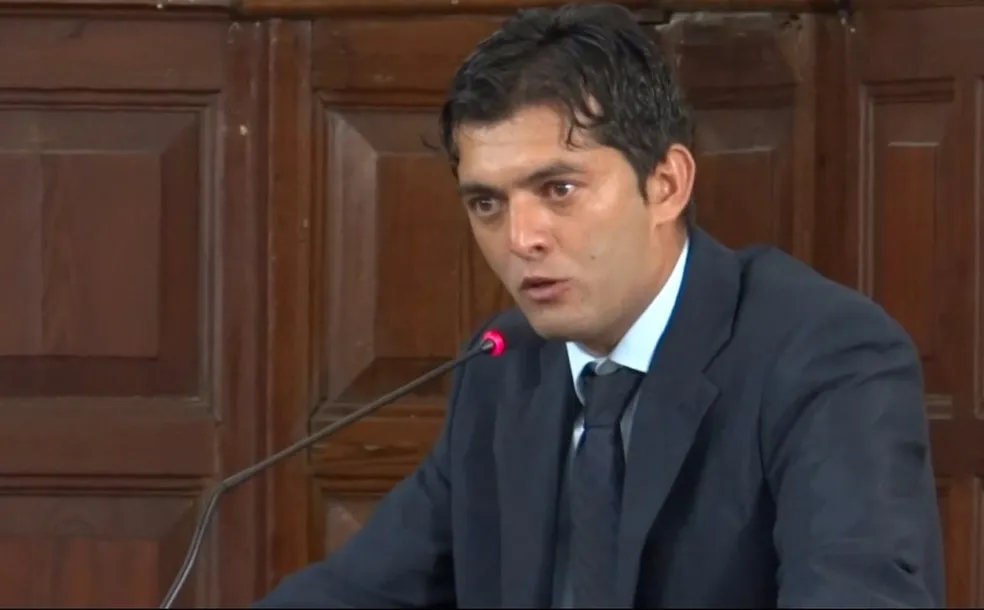 Vereador Leandro Guerreiro apresenta PL para proibir contratação de artistas que fazem apologia ao crime