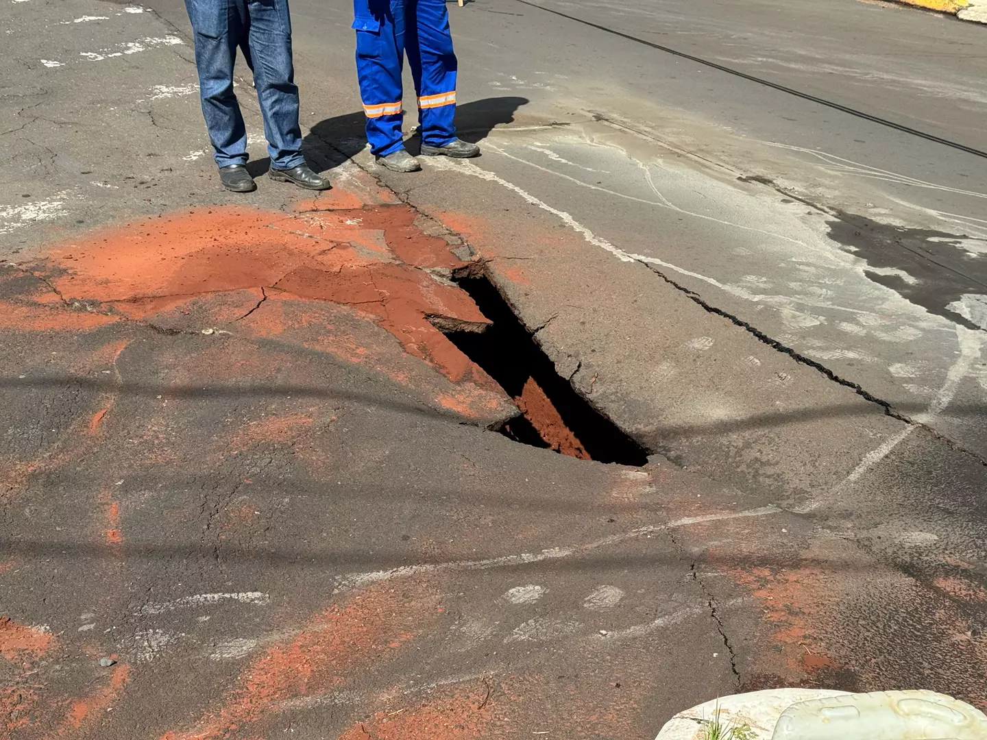 Rompimento de adutora