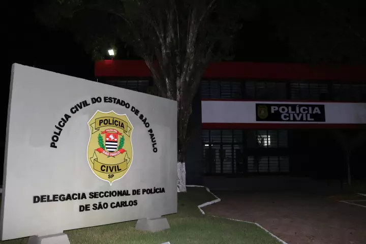 Ladrão leva Gol no centro