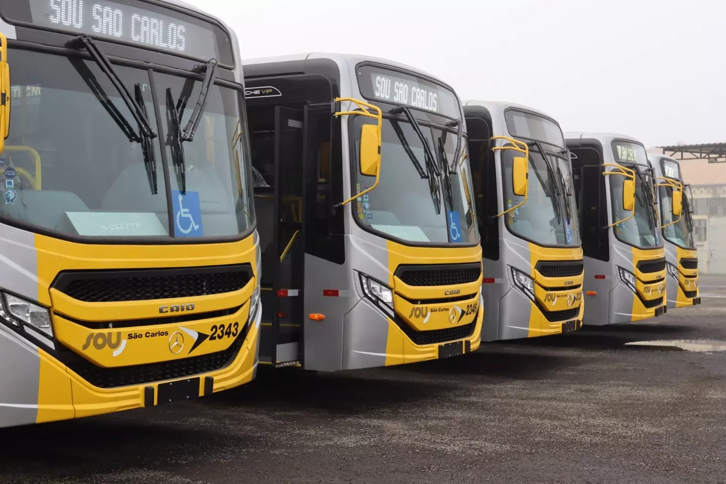 Rigras coloca 10 ônibus zero no transporte coletivo