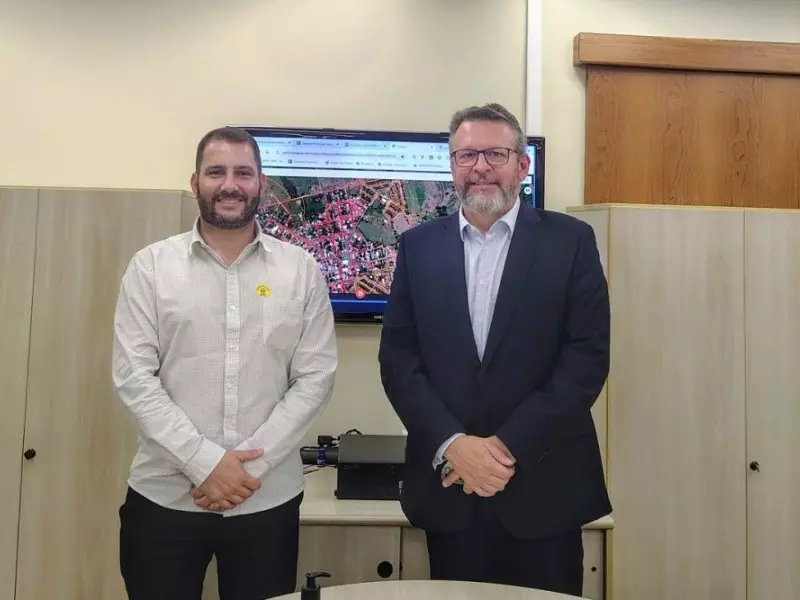 Prefeitura de Ivaté e Sanepar discutem parceria para ampliação da rede de esgoto