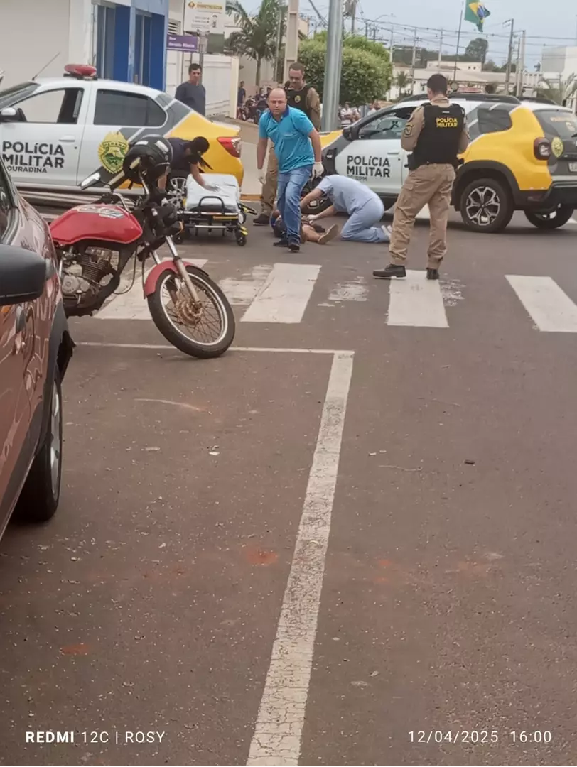Homem armado é baleado após ameaçar populares e confrontar policiais em Douradina