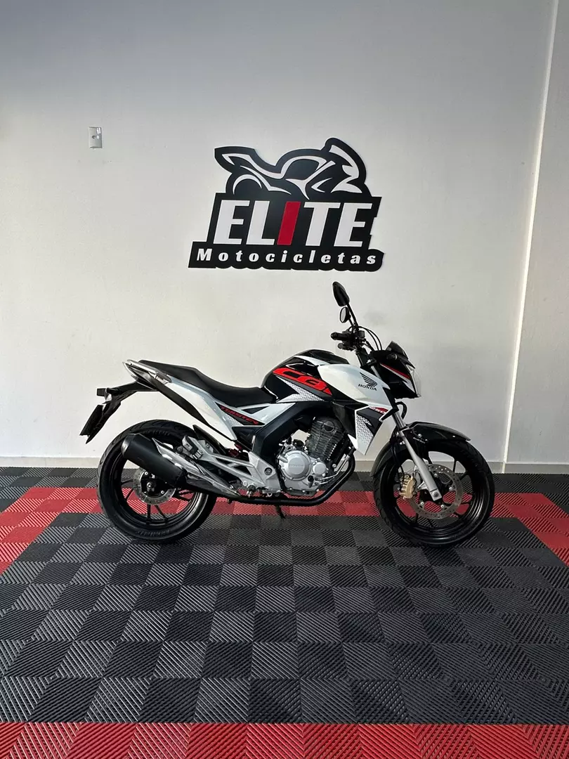 CB250F Twister CBS 2019 Branca CB250F Twister CBS 2019 Branca