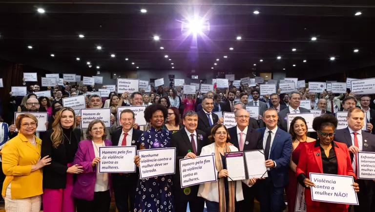 Lançado o Manifesto Nacional de Homens Públicos pelo Fim da Violência contra as Mulheres