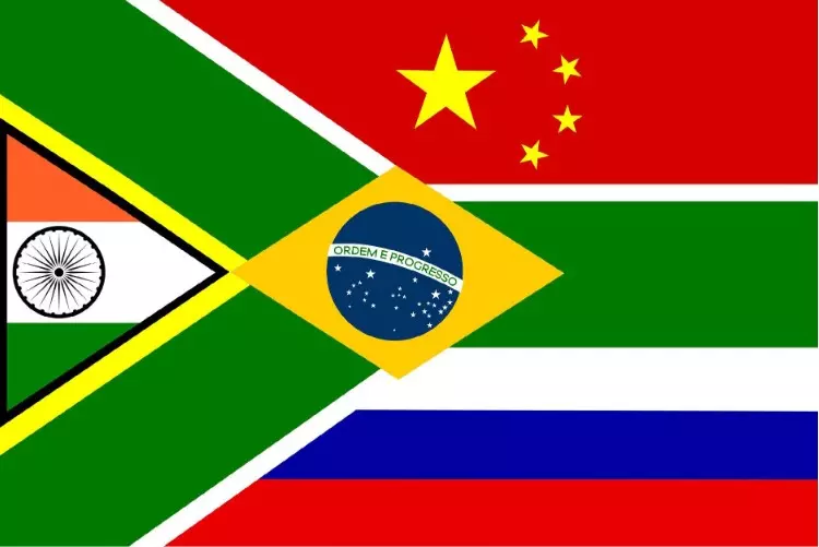A república imperial norte-americana e o choque de competitividade A república imperial norte-americana e o choque de competitividade