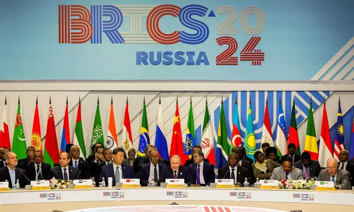BRICS pode puxar a expansão da economia mundial BRICS pode puxar a expansão da economia mundial