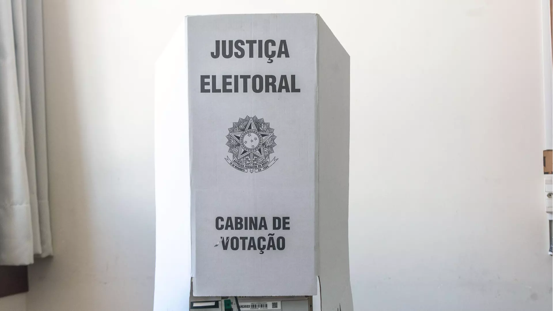 Afetos artificiais e publicidade opaca nas eleições 2026 Afetos artificiais e publicidade opaca nas eleições 2026
