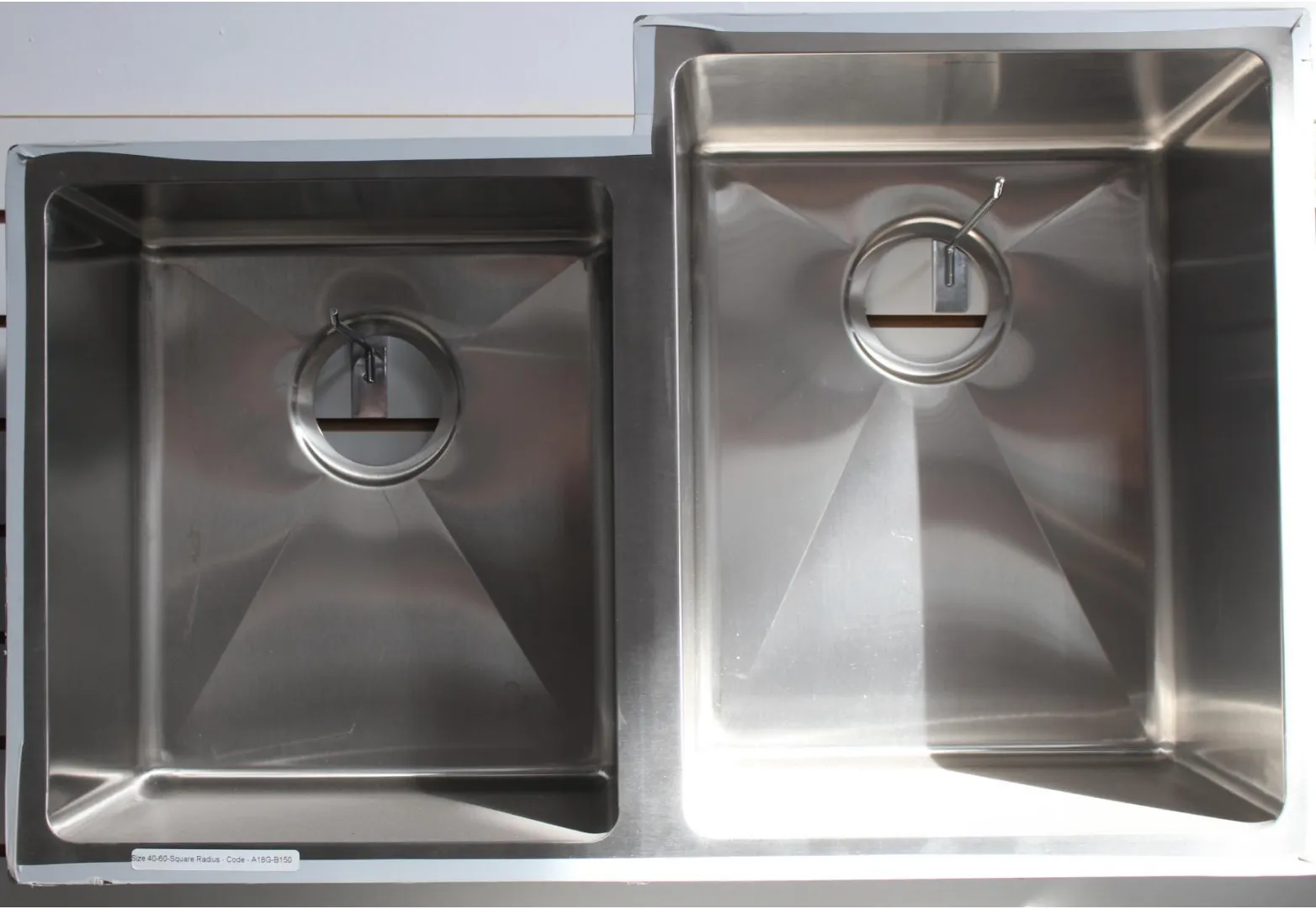 Sink 40-60 Square Radius