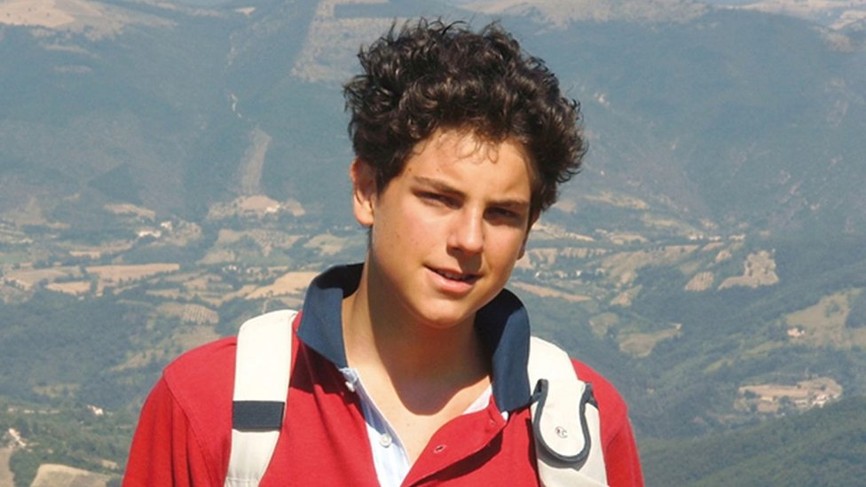 Santidade em meio a Juventude Santidade em meio a Juventude