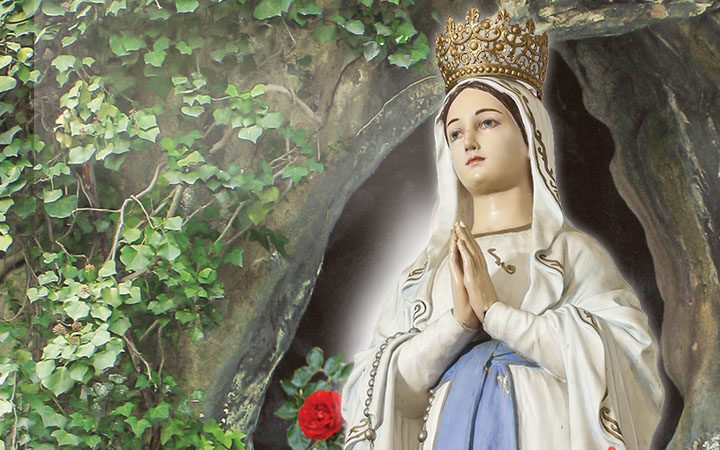 Aparição de Nossa Senhora em Lourdes Aparição de Nossa Senhora em Lourdes