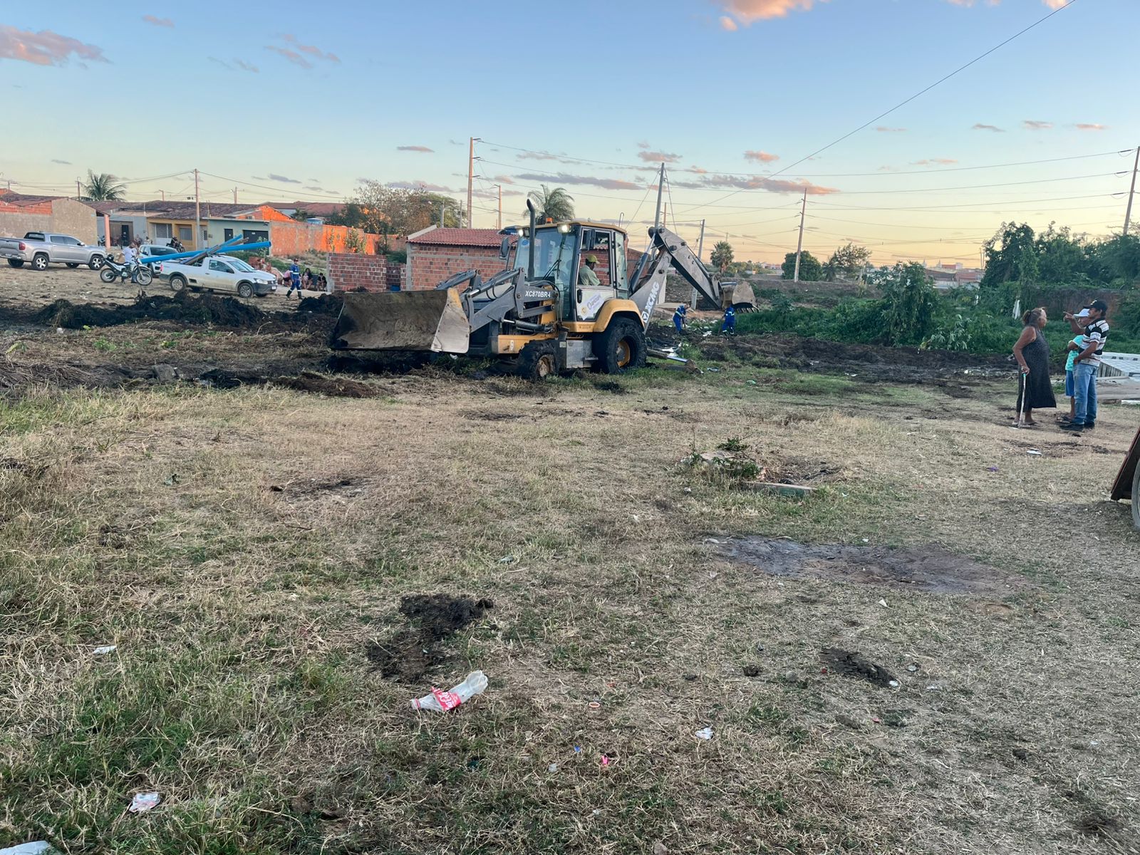Prefeitura de Ouricuri intensifica ações de limpeza e reestruturação em áreas críticas da cidade