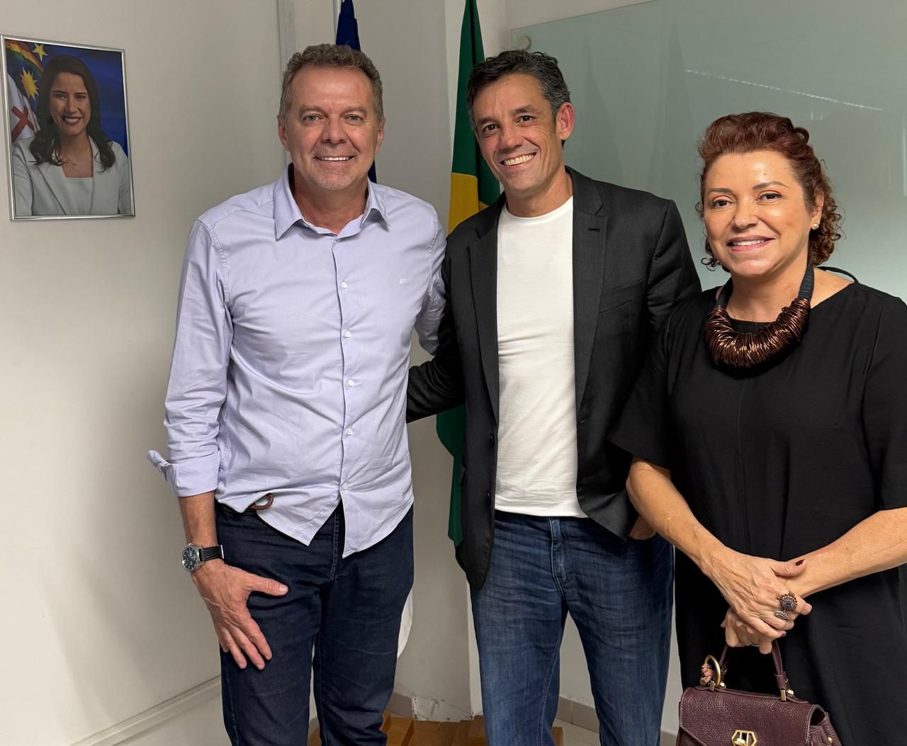 Assis Júnior cumpre agenda na Secretaria Estadual de Meio Ambiente e fortalece parcerias para Ouricuri